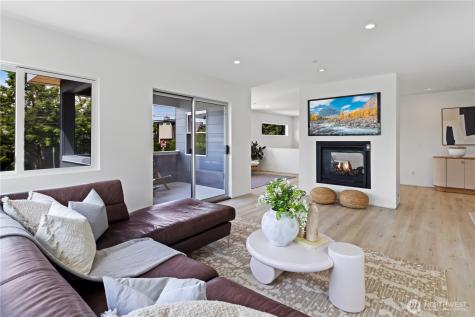 6304 Lakeview Drive Kirkland WA 98033