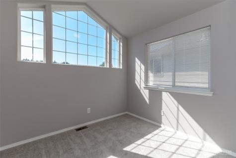 27012 117th Place SE Kent WA 98030