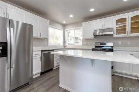 27012 117th Place SE Kent WA 98030