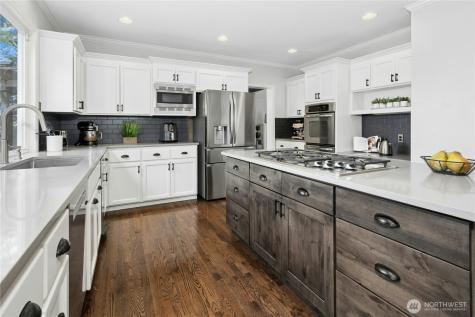 2218 274th Court SE Sammamish WA 98075