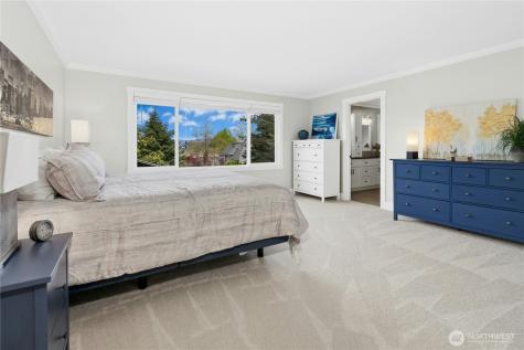 2218 274th Court SE Sammamish WA 98075