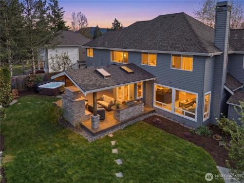 2218 274th Court SE Sammamish WA 98075