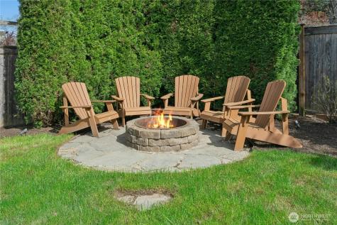 2218 274th Court SE Sammamish WA 98075
