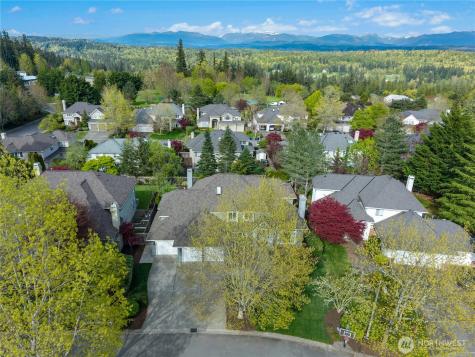 2218 274th Court SE Sammamish WA 98075