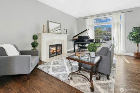 2218 274th Court SE Sammamish WA 98075