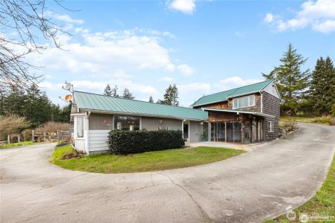 486 W Henni Road Oak Harbor WA 98277