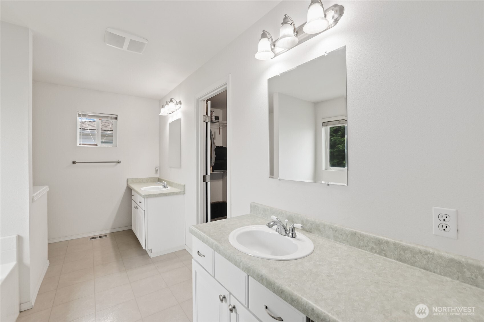 18412 95th Avenue Ct E Puyallup WA 98375