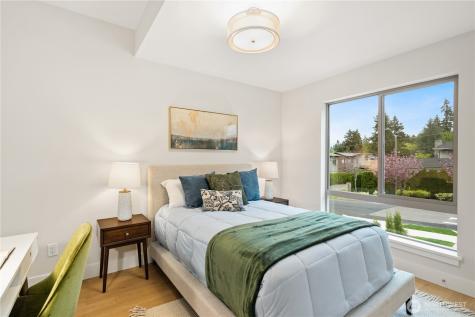 8707 126th Avenue NE Kirkland WA 98033
