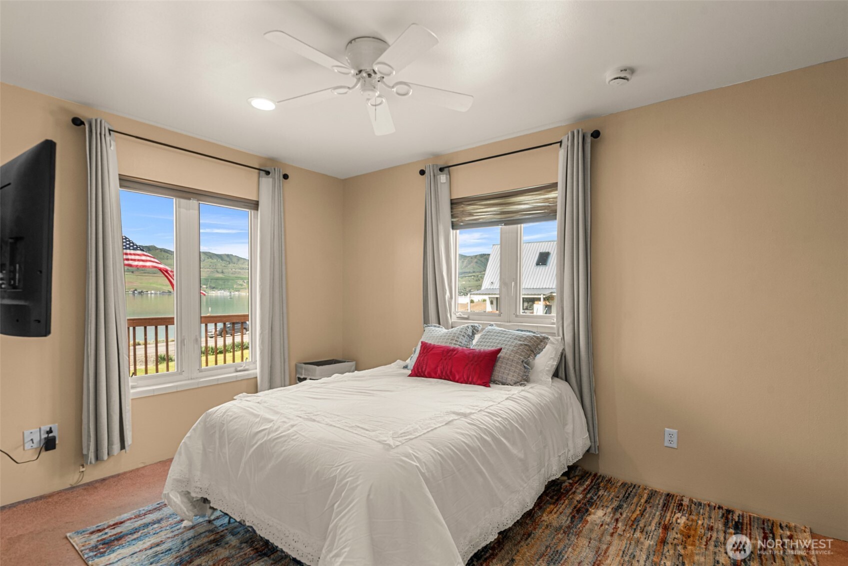 111 Eldorado Way Chelan WA 98816