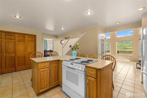 111 Eldorado Way Chelan WA 98816