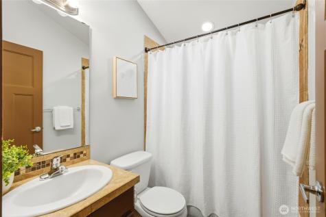 725 N 95th Street Seattle WA 98103
