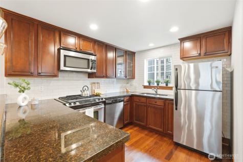 725 N 95th Street Seattle WA 98103