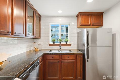 725 N 95th Street Seattle WA 98103