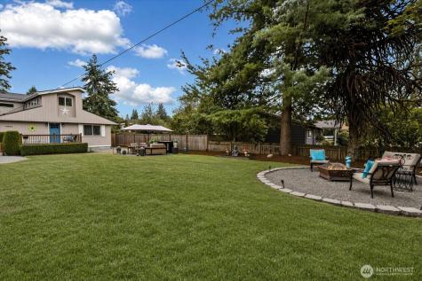 19828 104th Avenue SE Renton WA 98055