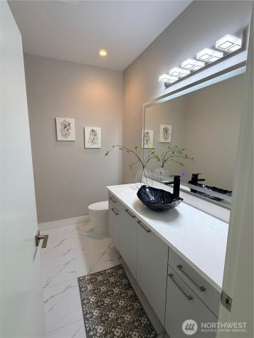4305 NE 26 Place Renton WA 98059
