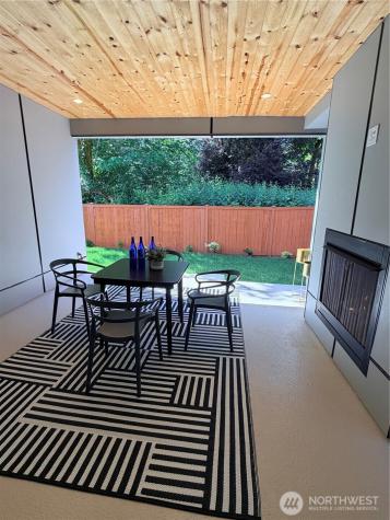 4305 NE 26 Place Renton WA 98059