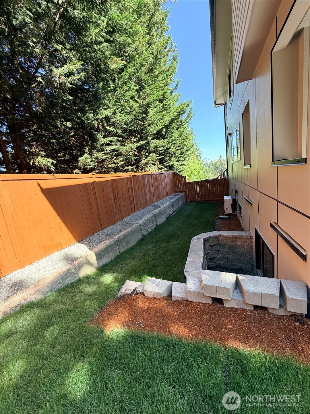 4305 NE 26 Place Renton WA 98059