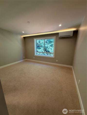 4305 NE 26 Place Renton WA 98059