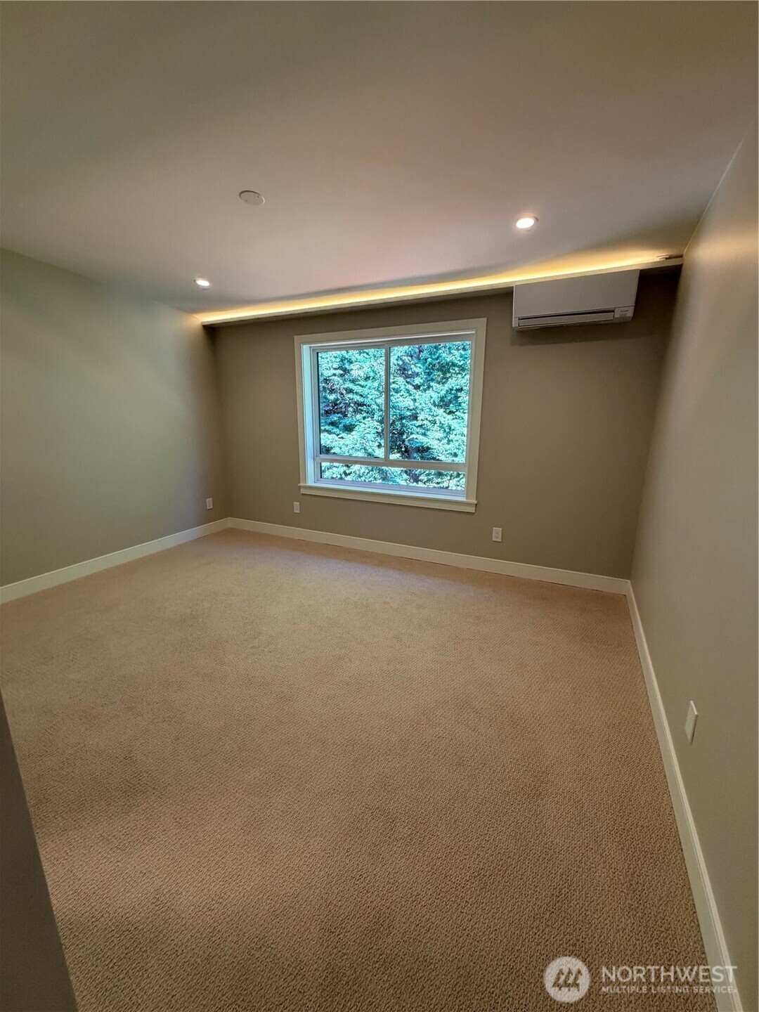 4305 NE 26 Place Renton WA 98059