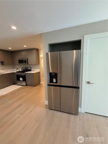 4305 NE 26 Place Renton WA 98059