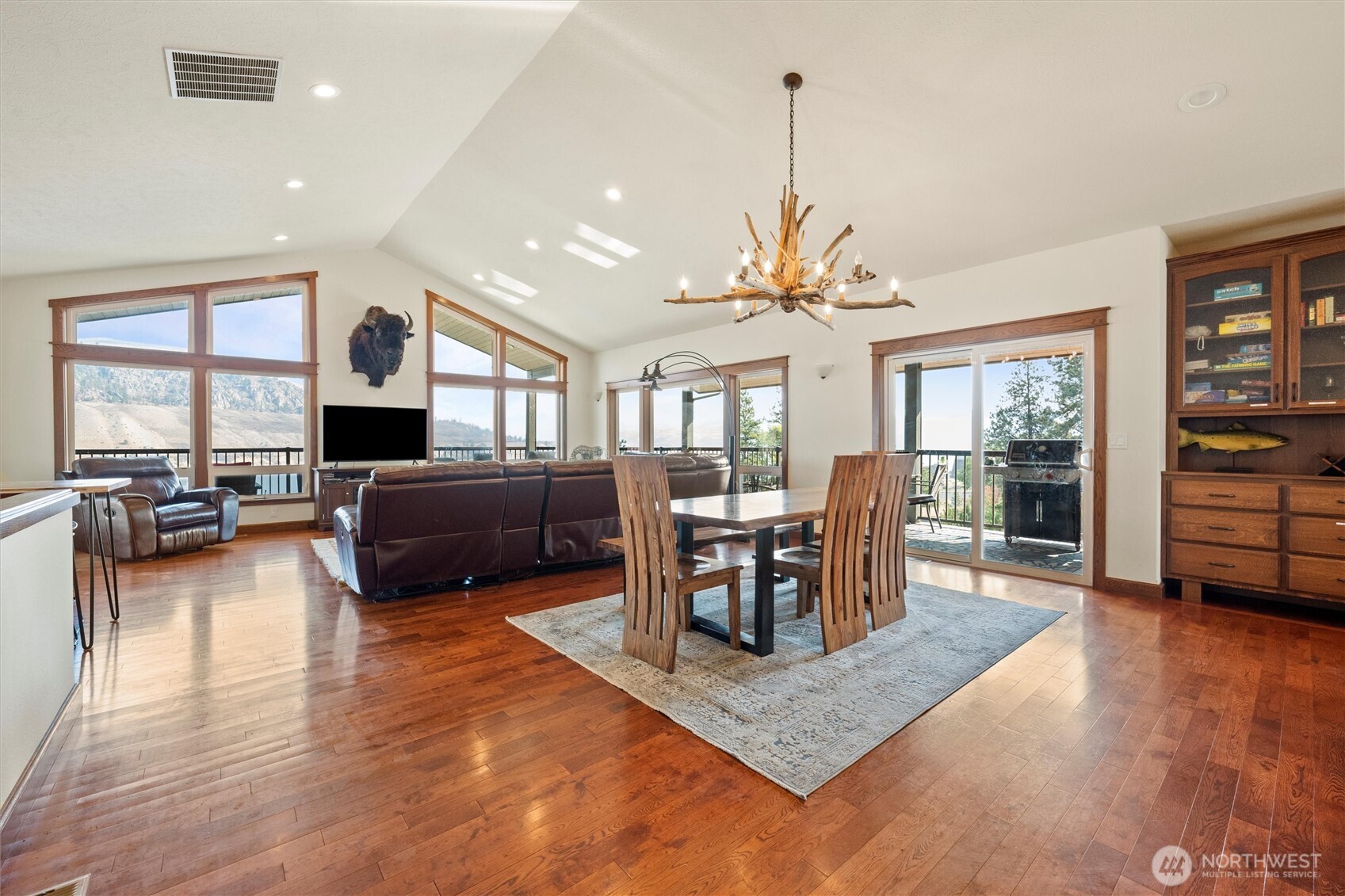 25725 Lincoln Hill Place E Creston WA 99147