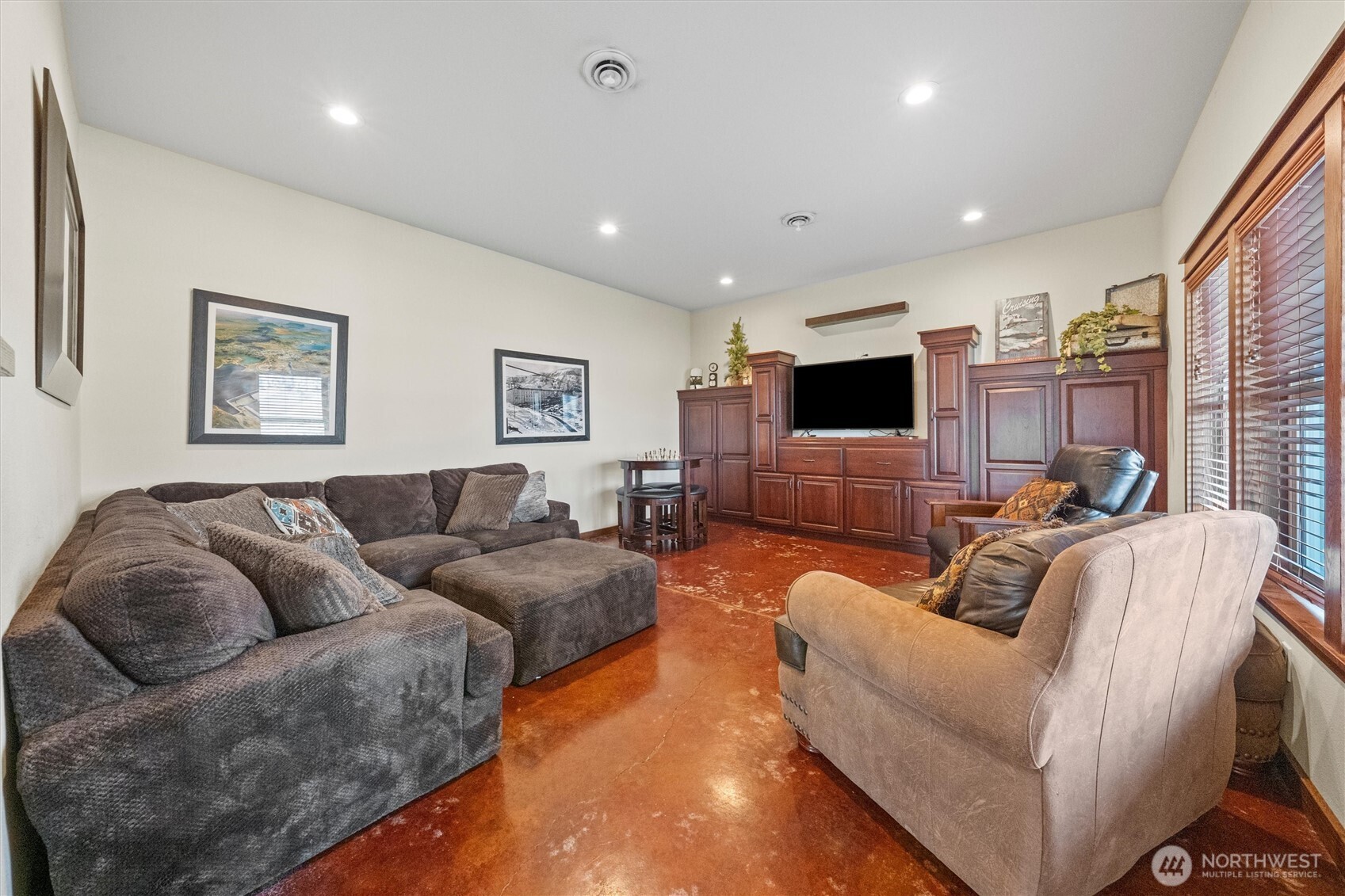 25725 Lincoln Hill Place E Creston WA 99147