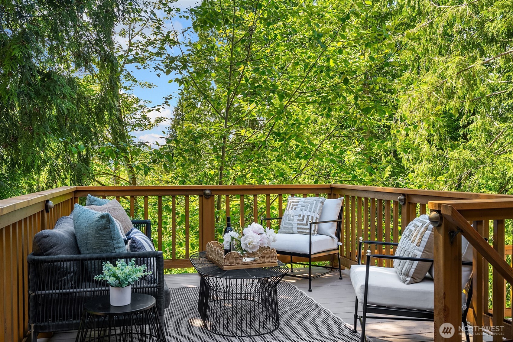 16700 Saybrook Drive NE Woodinville WA 98077