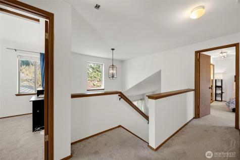 28046 121st Avenue SE Kent WA 98030