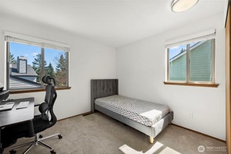 28046 121st Avenue SE Kent WA 98030