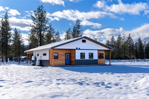 7 Round Rock Lane Winthrop WA 98862