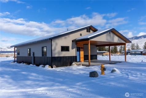 7 Round Rock Lane Winthrop WA 98862