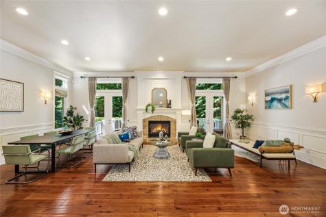 8380 43RD Mercer Island WA 98040