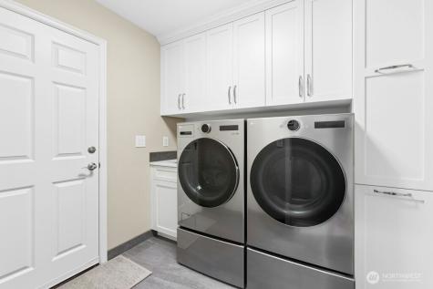 4649 225th Avenue SE Sammamish WA 98075