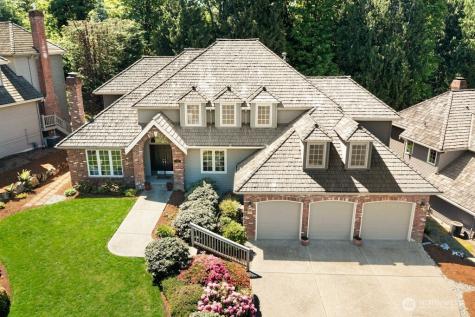 4649 225th Avenue SE Sammamish WA 98075