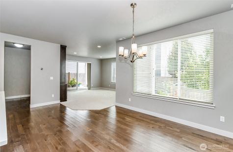 8312 8th Place SE Lake Stevens WA 98258