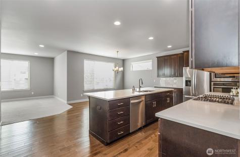 8312 8th Place SE Lake Stevens WA 98258