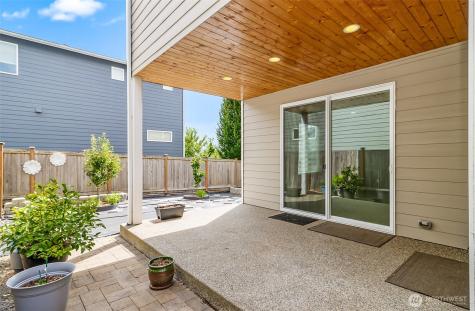 8312 8th Place SE Lake Stevens WA 98258