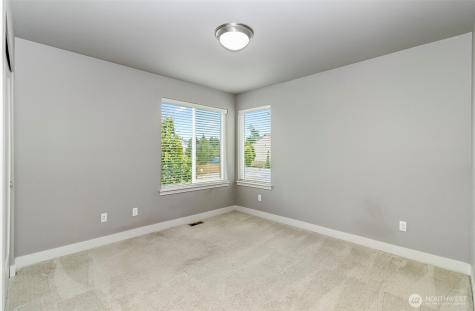 8312 8th Place SE Lake Stevens WA 98258