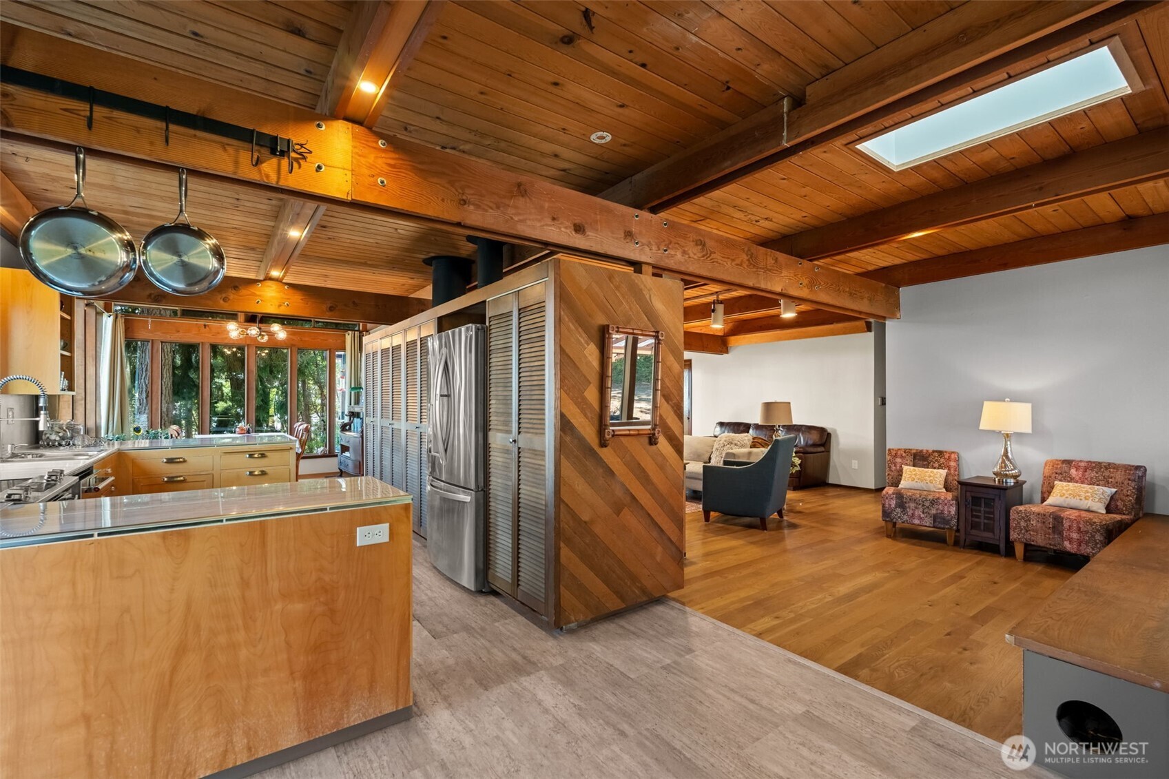 1130 Queets Drive Fox Island WA 98333