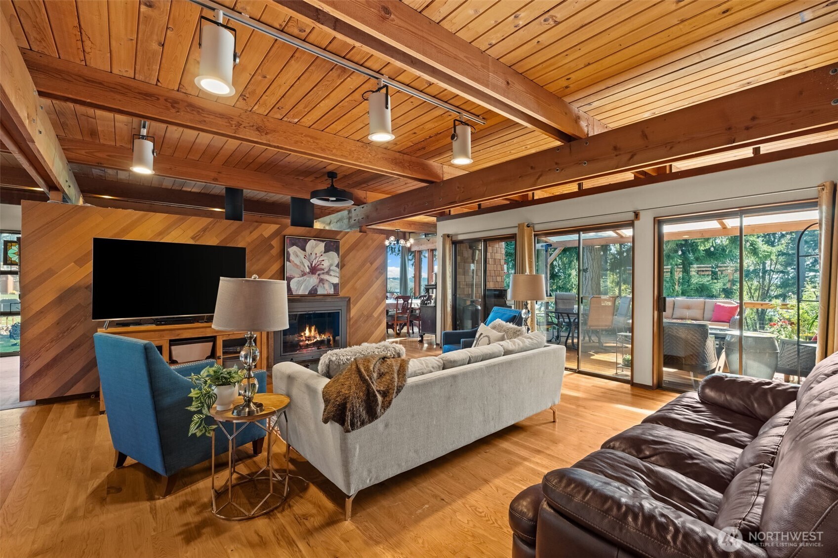 1130 Queets Drive Fox Island WA 98333
