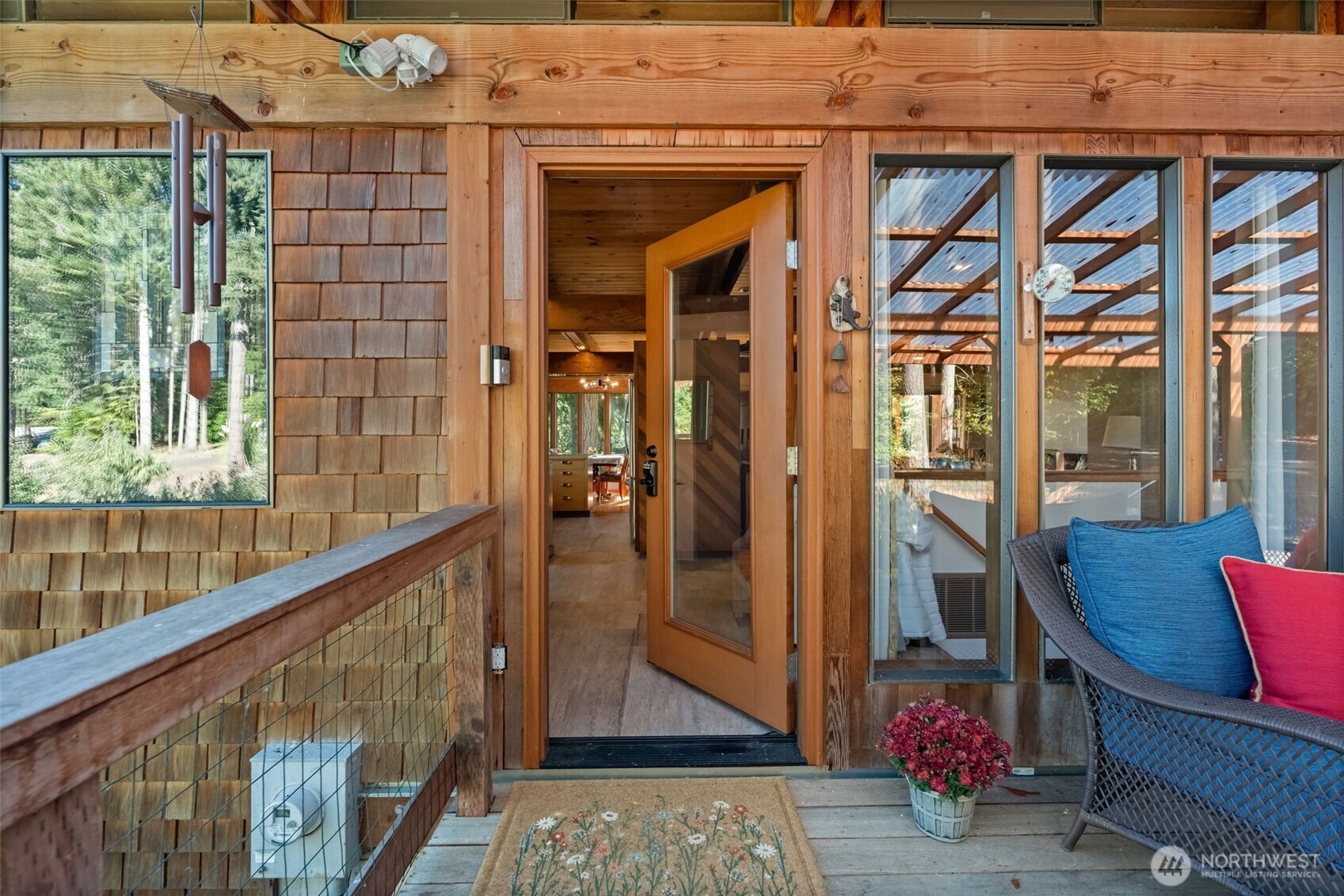 1130 Queets Drive Fox Island WA 98333