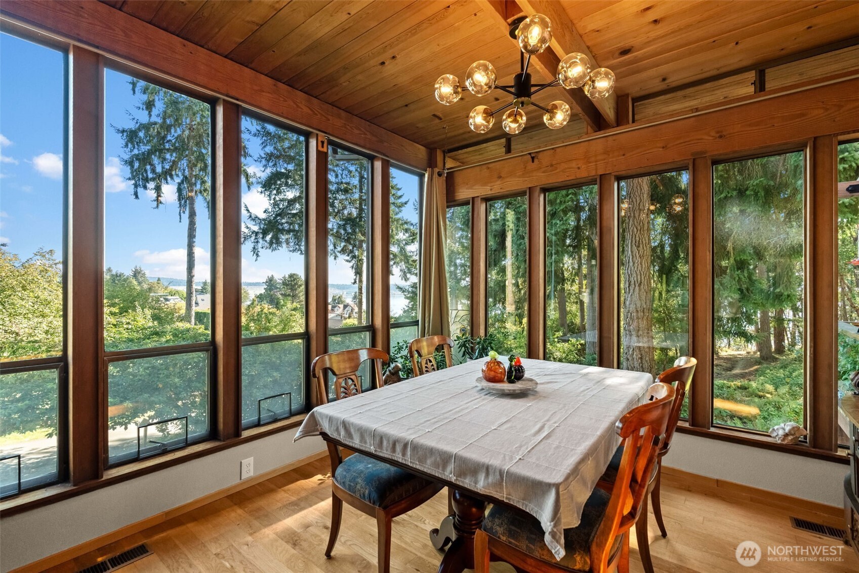 1130 Queets Drive Fox Island WA 98333