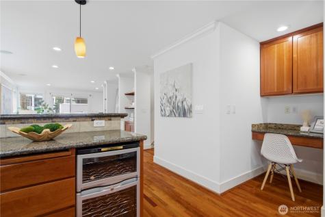 1022 Taylor Avenue N Seattle WA 98109