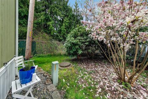 3439 S 184th Street Seatac WA 98188
