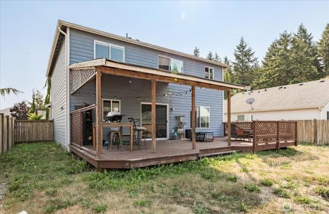 2375 SW Navigator Loop Oak Harbor WA 98277