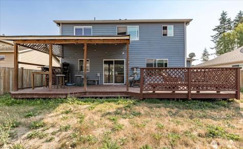 2375 SW Navigator Loop Oak Harbor WA 98277