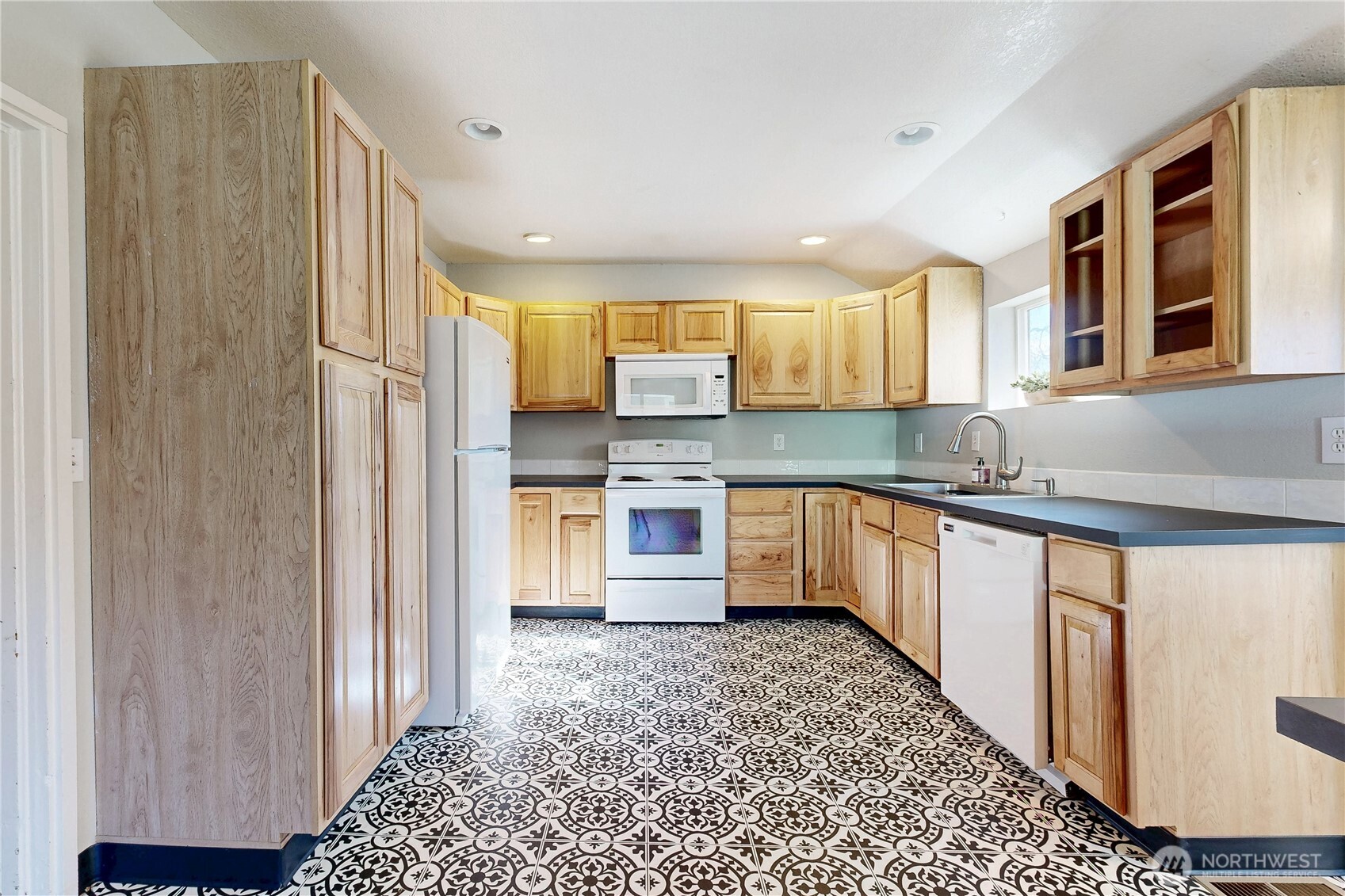 332 L Street Walla Walla WA 99362