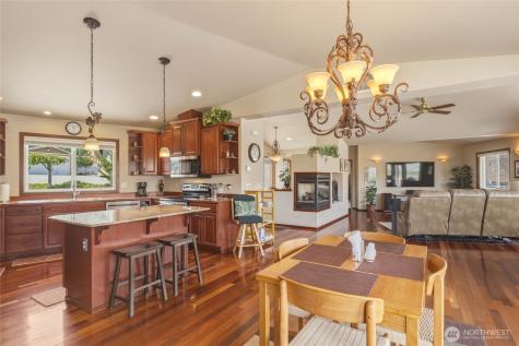 275 E Emerson Drive Orondo WA 98843