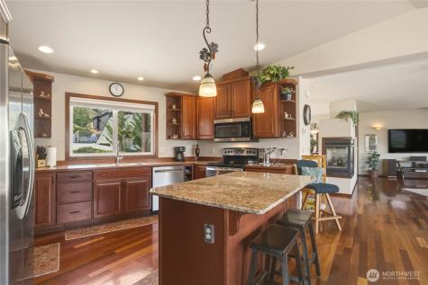 275 E Emerson Drive Orondo WA 98843