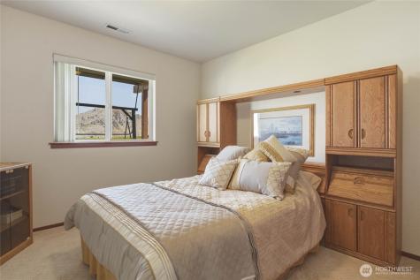 275 E Emerson Drive Orondo WA 98843